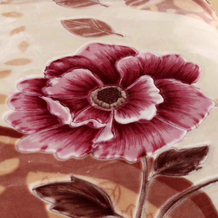 91家纺网 家纺一手货源 找家纺 新月家纺2021新款月光毯毛毯1051米驼