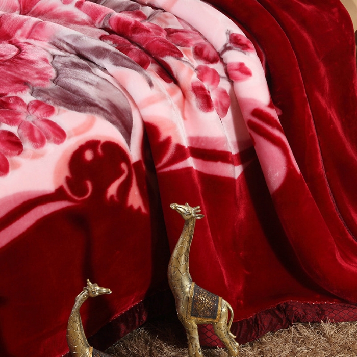 91家纺网 家纺一手货源 找家纺 新月家纺2021新款月光毯毛毯976酒红