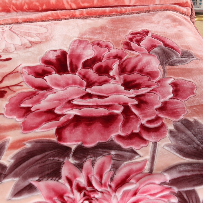 91家纺网 家纺一手货源 找家纺 新月家纺2021新款月光毯毛毯1124铁锈红