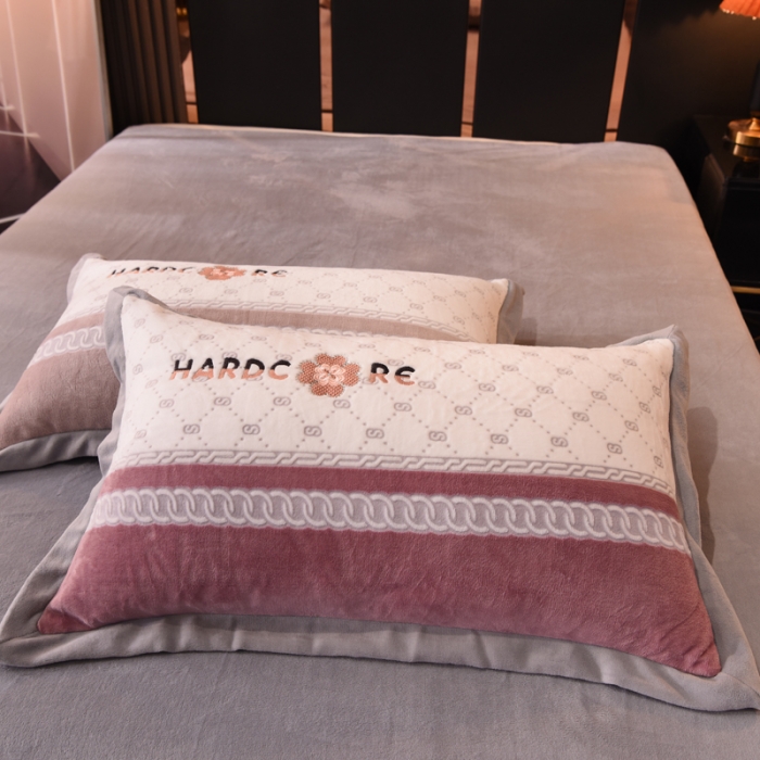 91家纺网 家纺一手货源 找家纺 欧冠 2021新款丁香花暖绒刺绣四件套 栀子花-永恒豆沙