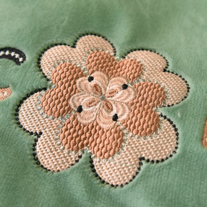 91家纺网 家纺一手货源 找家纺 欧冠 2021新款丁香花暖绒刺绣四件套 栀子花-永恒翡翠绿