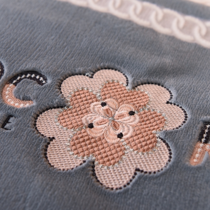 91家纺网 家纺一手货源 找家纺 欧冠 2021新款丁香花暖绒刺绣四件套 栀子花-永恒粉玉