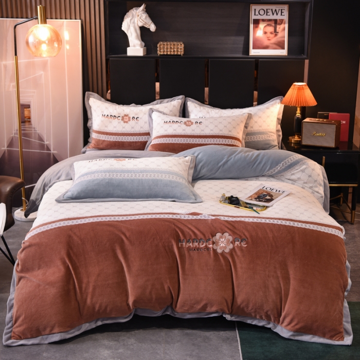 91家纺网 家纺一手货源 找家纺 欧冠 2021新款丁香花暖绒刺绣四件套 栀子花-永恒优雅咖