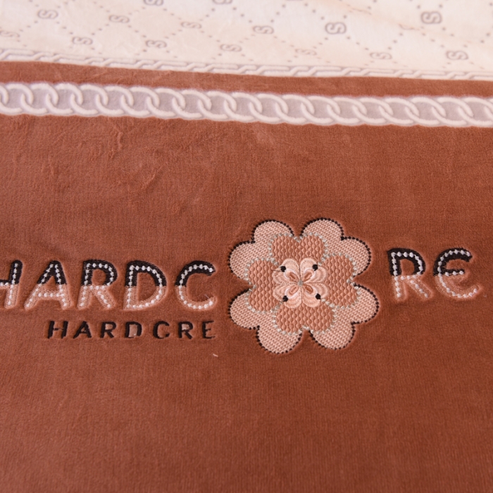 91家纺网 家纺一手货源 找家纺 欧冠 2021新款丁香花暖绒刺绣四件套 栀子花-永恒优雅咖