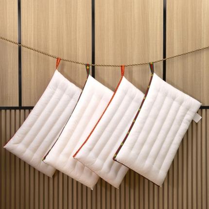 （总）枕之坊 2021新款小蜜蜂减压低枕