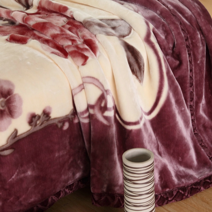 91家纺网 家纺一手货源 找家纺 新月家纺2021新款超柔毛毯210灰