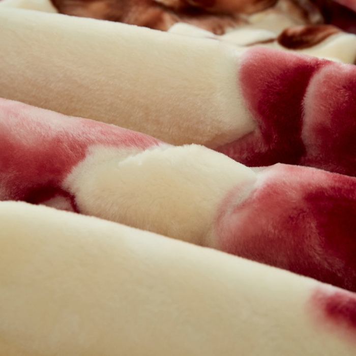 91家纺网 家纺一手货源 找家纺 新月家纺2021新款超柔毛毯1293豆沙