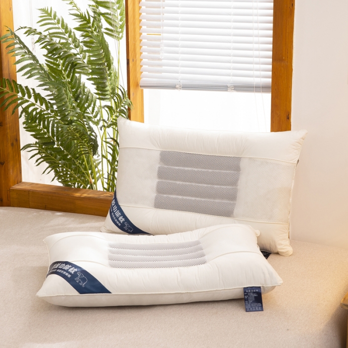 91家纺网 家纺一手货源 找家纺 枕之坊 2021新款乳胶功能保健枕 白色