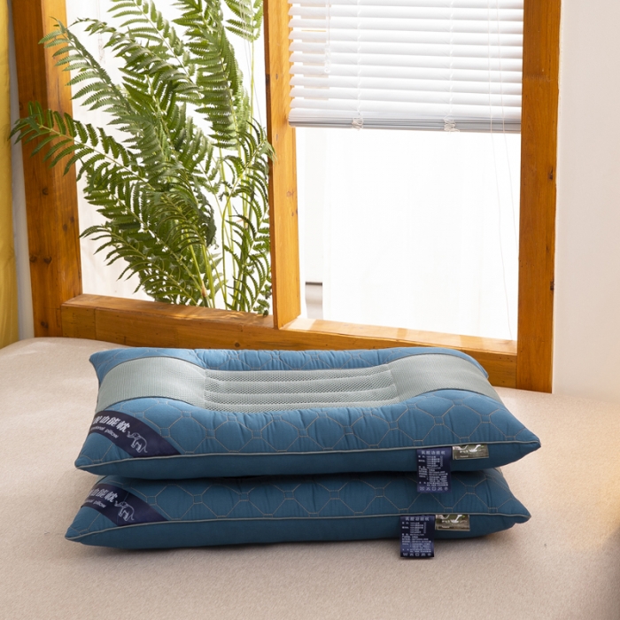 91家纺网 家纺一手货源 找家纺 枕之坊 2021新款乳胶功能保健枕 蓝色