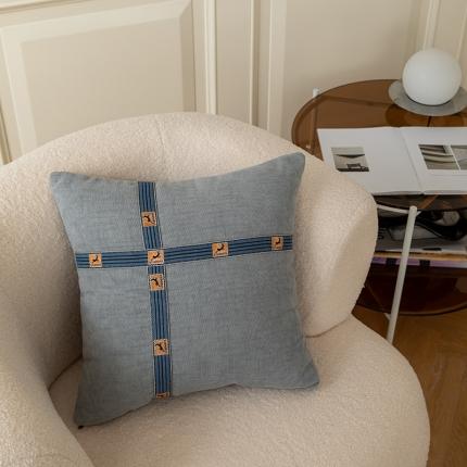 91家纺网 家纺一手货源 找家纺 希诺新款抱枕沙发靠垫现代北欧民宿风酒店宾馆抱枕 彼岸-灰