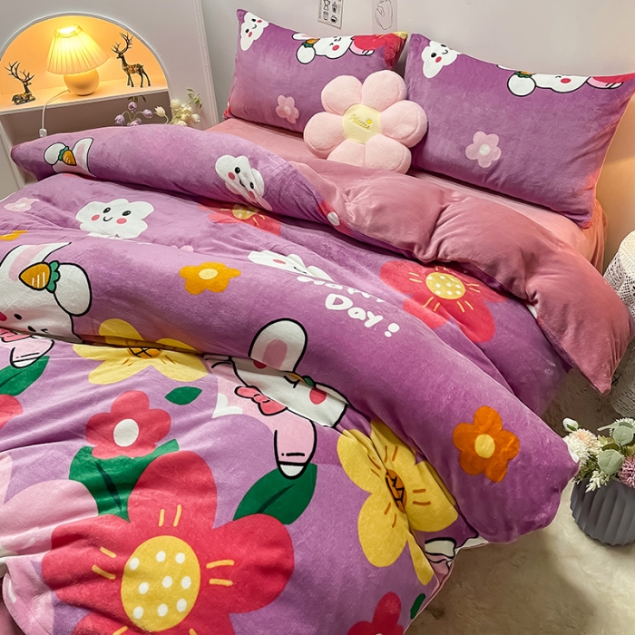 91家纺网 家纺一手货源 找家纺 芃成家纺 2021新款牛奶绒印花四件套 七彩花