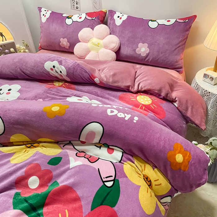 91家纺网 家纺一手货源 找家纺 芃成家纺 2021新款牛奶绒印花四件套 七彩花