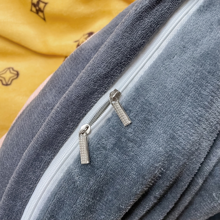 91家纺网 家纺一手货源 找家纺 芃成家纺 2021新款牛奶绒印花四件套 文森特