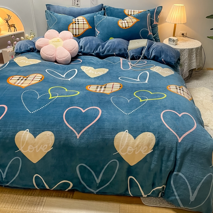 91家纺网 家纺一手货源 找家纺 芃成家纺 2021新款牛奶绒印花四件套 心动