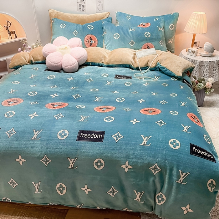 91家纺网 家纺一手货源 找家纺 芃成家纺 2021新款牛奶绒印花四件套 休闲