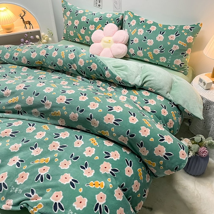 91家纺网 家纺一手货源 找家纺 芃成家纺 2021新款牛奶绒印花四件套 优雅花香