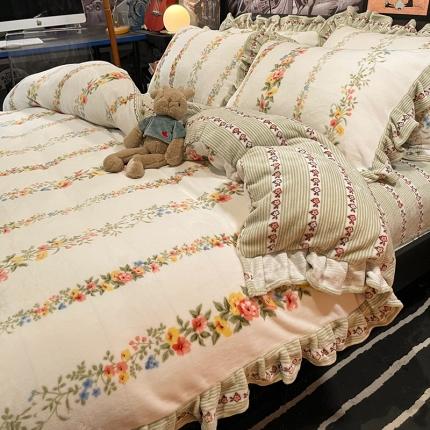 91家纺网 家纺一手货源 找家纺 HL原创 2021新款花边款牛奶绒四件套 花海