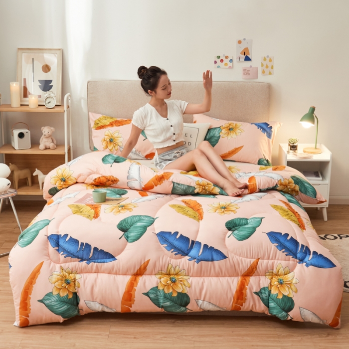 91家纺网 家纺一手货源 找家纺 畅销被业 2021新款芦荟棉冬被 梵韵若梦-粉