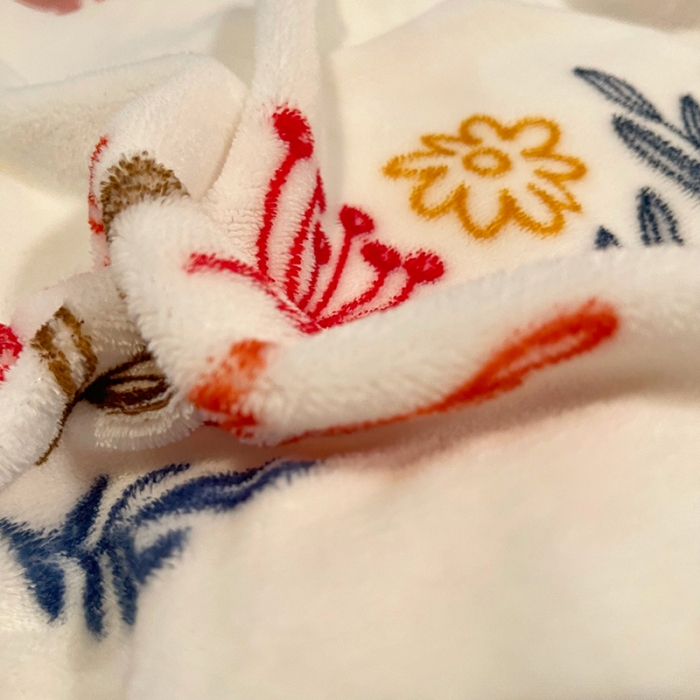 91家纺网 家纺一手货源 找家纺 HL原创 2021新款花边款牛奶绒四件套 秀秀