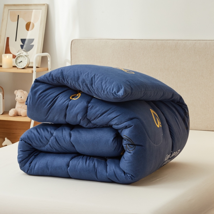 91家纺网 家纺一手货源 找家纺 畅销被业 2021新款芦荟棉冬被 兔兔-蓝