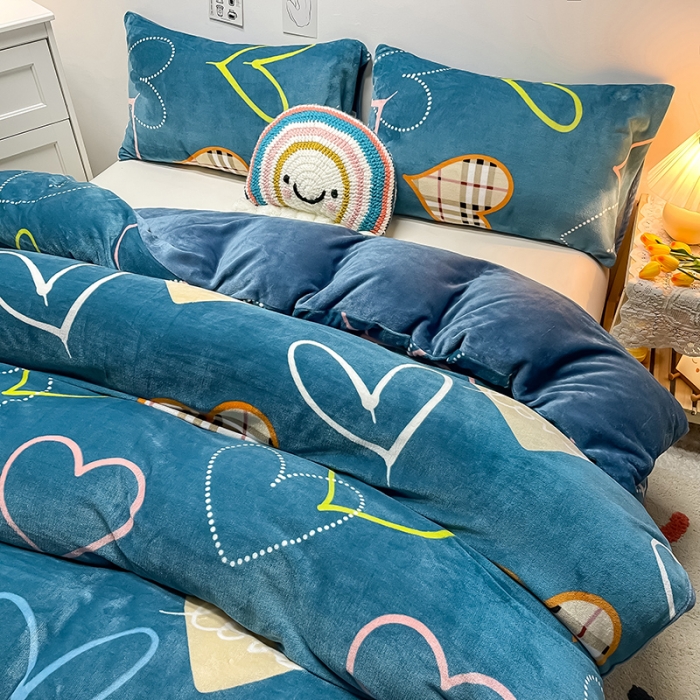 91家纺网 家纺一手货源 找家纺 芃成家纺 2021新款牛奶绒印花单被套 心动