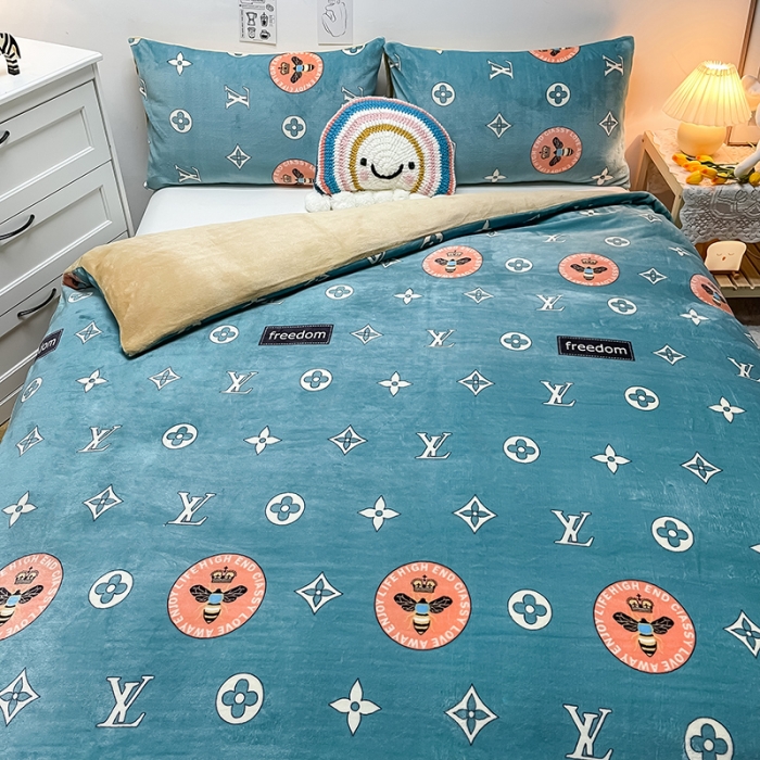 91家纺网 家纺一手货源 找家纺 芃成家纺 2021新款牛奶绒印花单被套 休闲