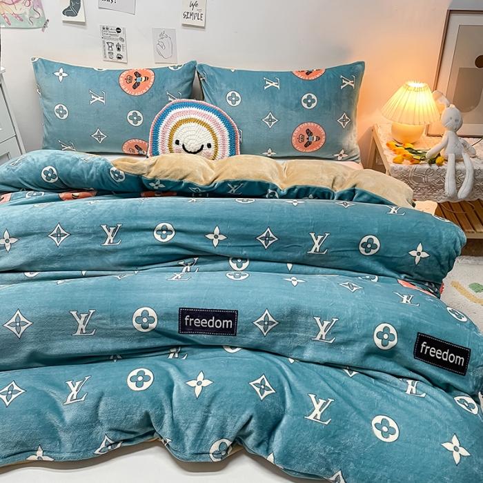 91家纺网 家纺一手货源 找家纺 芃成家纺 2021新款牛奶绒印花单被套 休闲