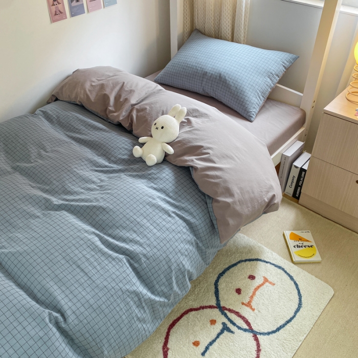 91家纺网 家纺一手货源 找家纺 蓝巢家纺 2021新款全棉水洗棉学生季三件套 雾蓝小格