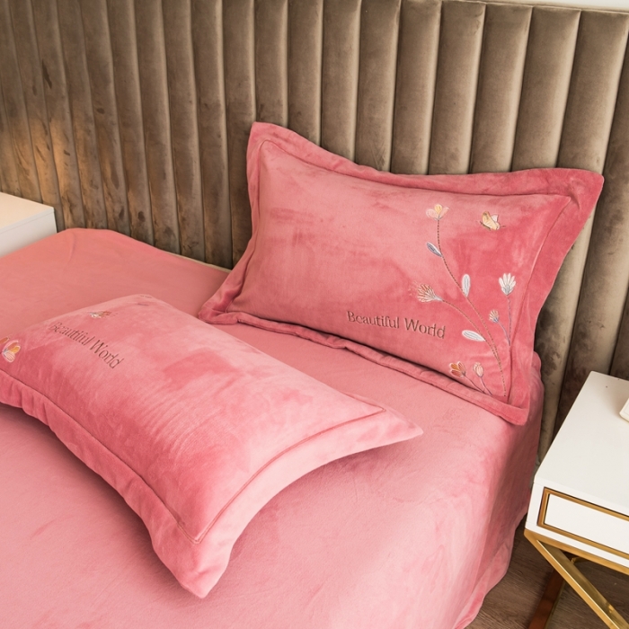 91家纺网 家纺一手货源 找家纺 绒博士240g法莱牛奶水晶宝宝贝贝魔法四件套-浪漫花丛 豆沙