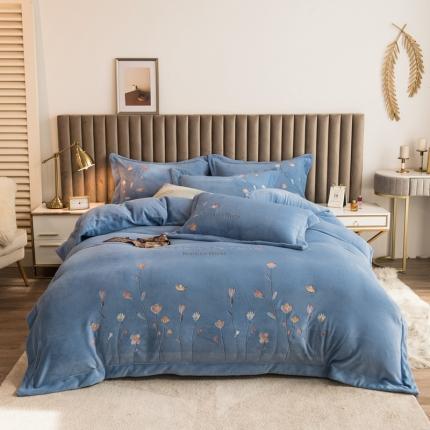 绒博士240g法莱牛奶水晶宝宝贝贝魔法四件套-浪漫花丛天空蓝