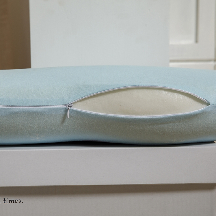 91家纺网 家纺一手货源 找家纺 迪士尼太空记忆枕猫肚皮记忆棉枕3555cm只 艾莎