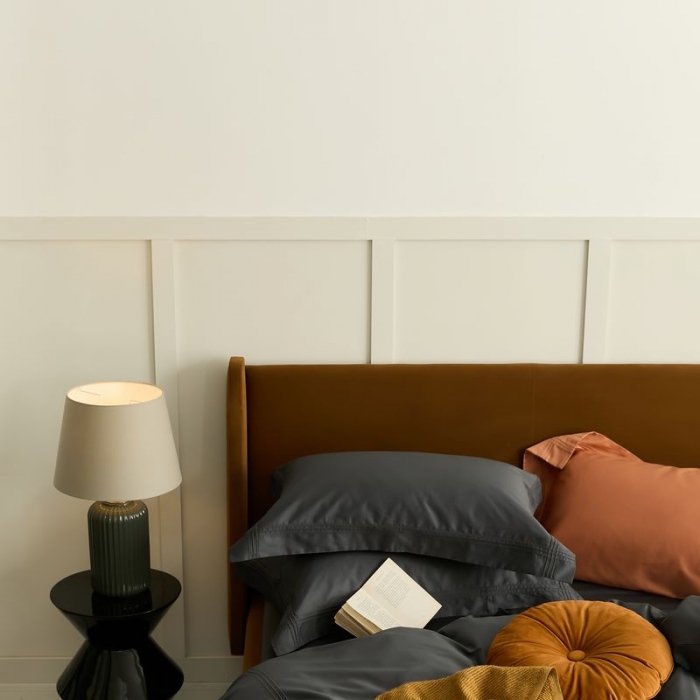 91家纺网 家纺一手货源 找家纺 涞澳 2021新款纯色滚压条贡缎轻奢系列四件套 暗灰