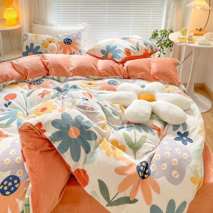 91家纺网 家纺一手货源 找家纺 安哆啦 2021新款220g牛奶绒简约款四件套 花海