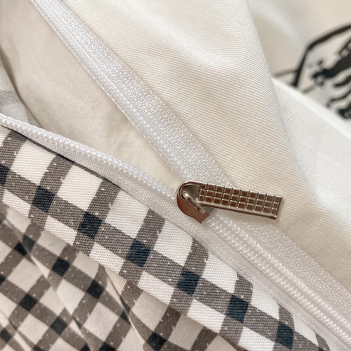 91家纺网 家纺一手货源 找家纺 简宜家居2021新款全棉小清新四件套 白色太空漫步