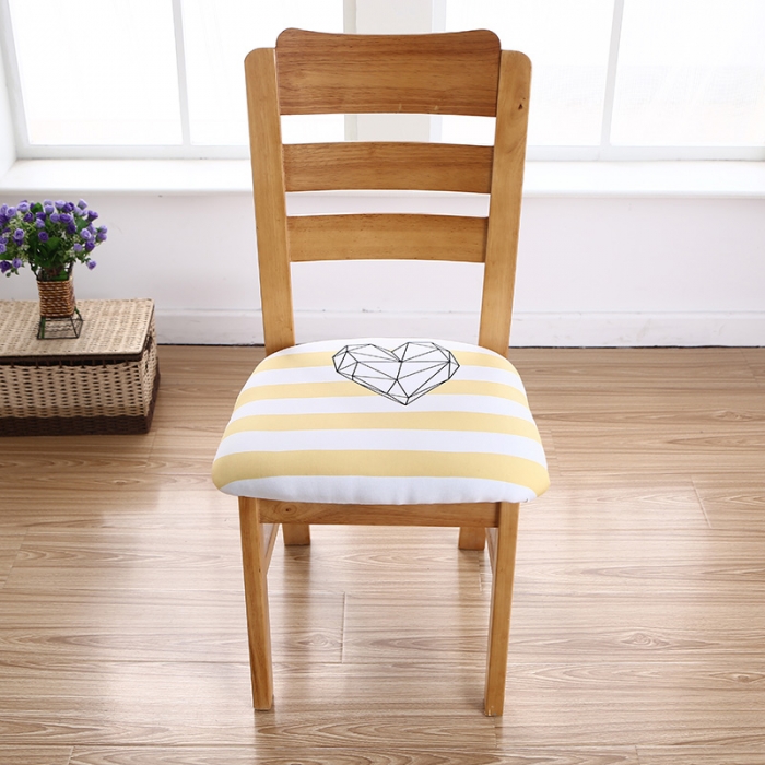 91家纺网 家纺一手货源 找家纺 兴妮雅家纺 2021新款四季椅子坐垫套 奇妙乐园