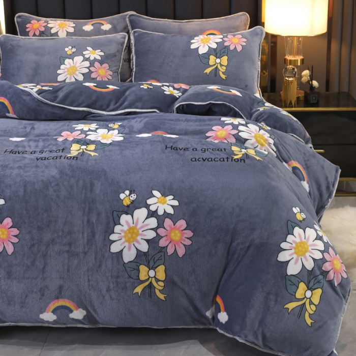 91家纺网 家纺一手货源 找家纺 情煊家纺 2021新款牛奶绒四件套 花开朵朵