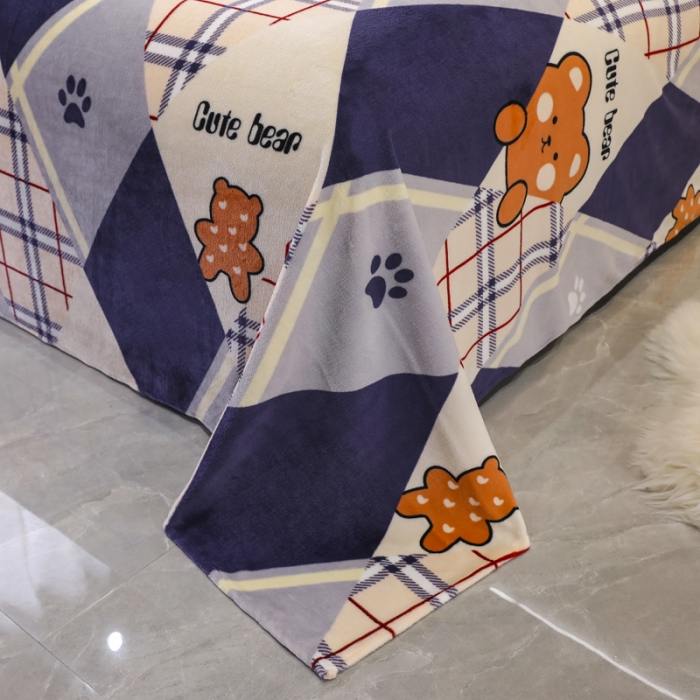 91家纺网 家纺一手货源 找家纺 情煊家纺 2021新款牛奶绒被单 可爱熊