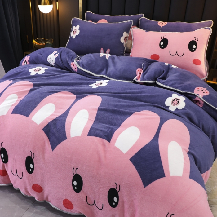 91家纺网 家纺一手货源 找家纺 情煊家纺 2021新款牛奶绒单被套 大耳兔兔