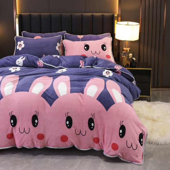 91家纺网 家纺一手货源 找家纺 情煊家纺 2021新款牛奶绒单被套 大耳兔兔