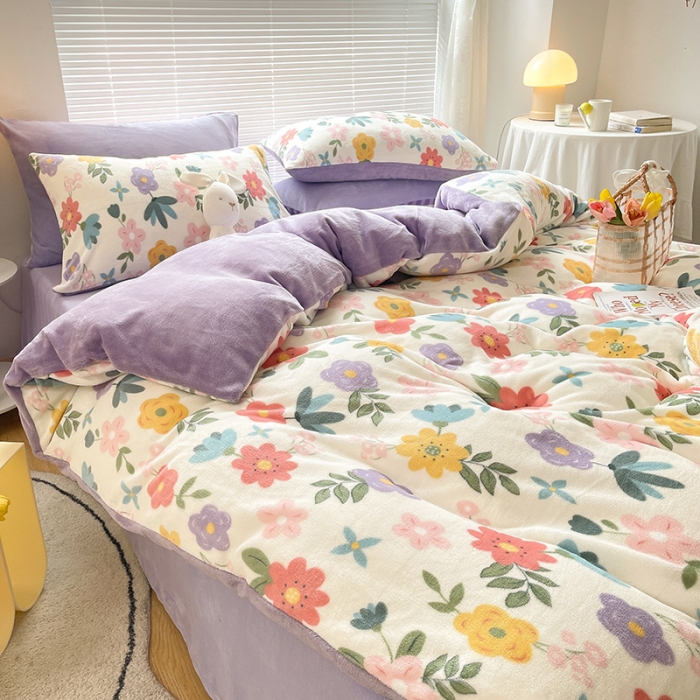 91家纺网 家纺一手货源 找家纺 安哆啦 2021新款220g牛奶绒简约款四件套 蝶恋花