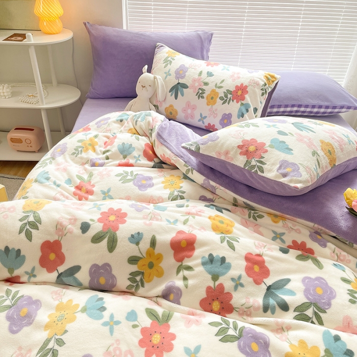 91家纺网 家纺一手货源 找家纺 安哆啦 2021新款220g牛奶绒简约款四件套 蝶恋花