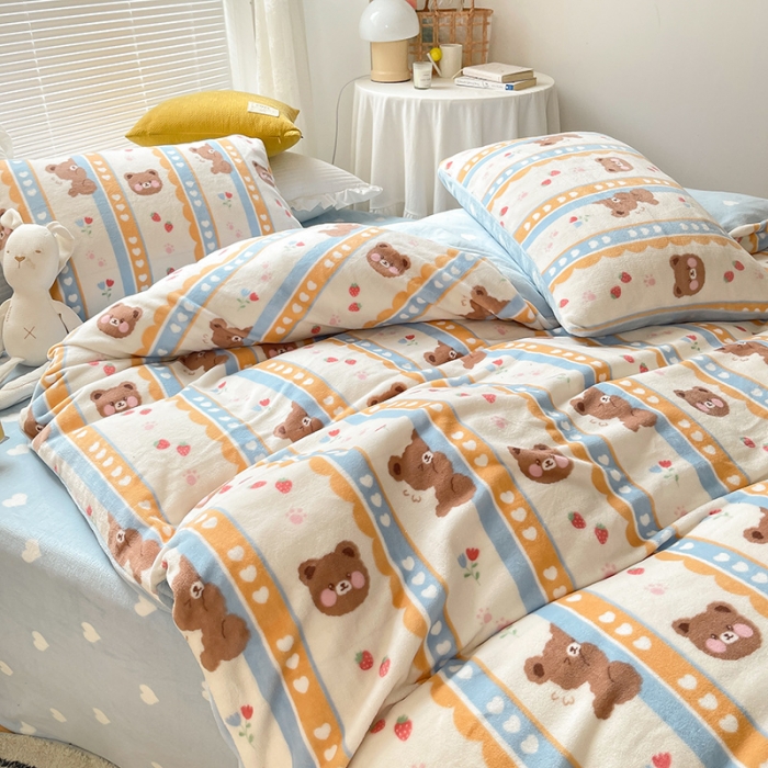 91家纺网 家纺一手货源 找家纺 安哆啦 2021新款220g牛奶绒简约款四件套 可爱熊