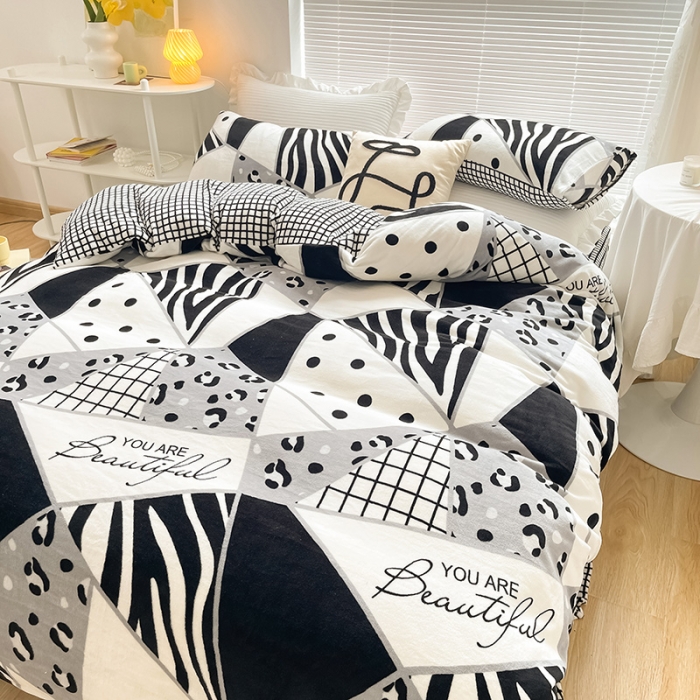 91家纺网 家纺一手货源 找家纺 安哆啦 2021新款220g牛奶绒简约款四件套 零度空间