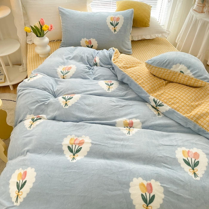 91家纺网 家纺一手货源 找家纺 安哆啦 2021新款220g牛奶绒简约款四件套 心朵