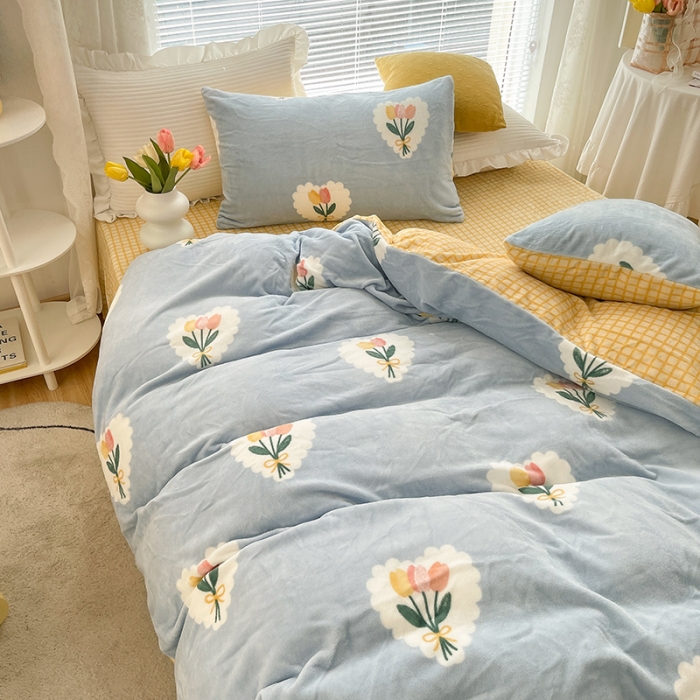 91家纺网 家纺一手货源 找家纺 安哆啦 2021新款220g牛奶绒简约款四件套 心朵