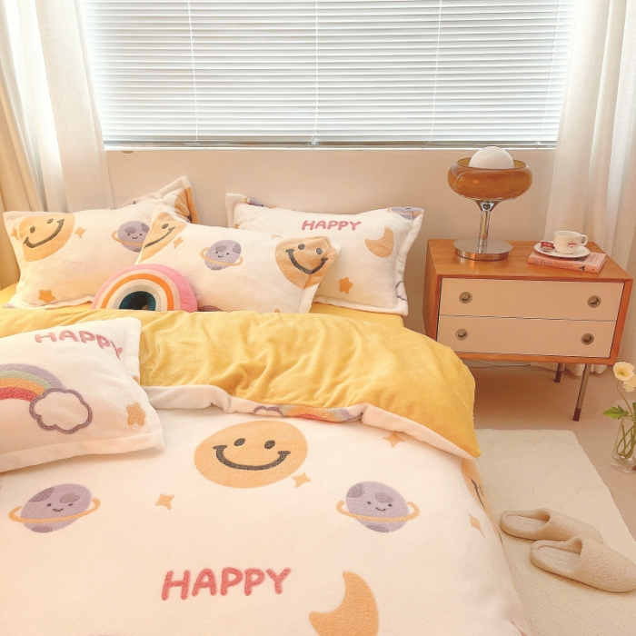 91家纺网 家纺一手货源 找家纺 川悦生活 2021新款立体雪花绒四件套直播供货 欢乐微笑