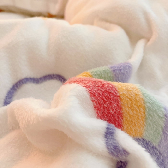 91家纺网 家纺一手货源 找家纺 川悦生活 2021新款立体雪花绒四件套直播供货 欢乐微笑