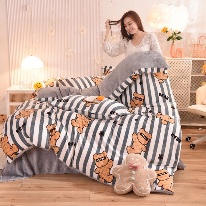 91家纺网 家纺一手货源 找家纺 眠博士 2021新款印花款多功能毛毯单被套特工熊