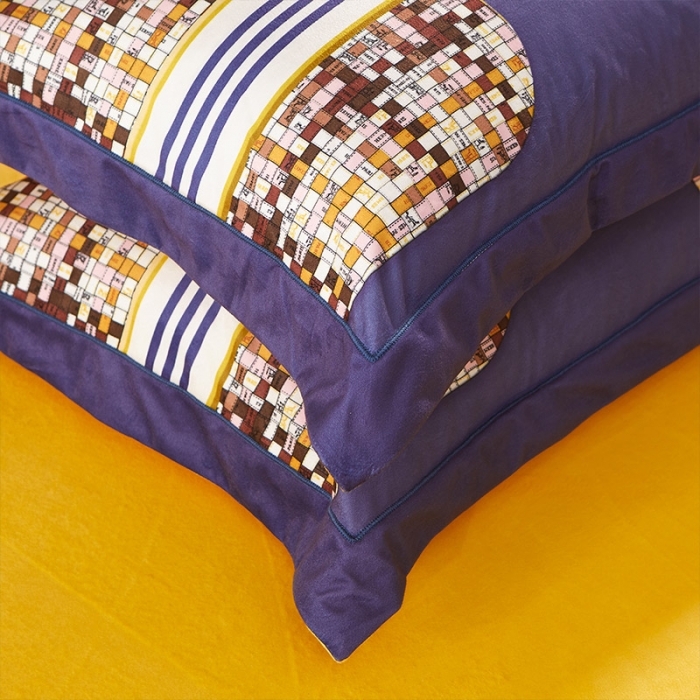 91家纺网 家纺一手货源 找家纺 2025新款数码印花加厚水晶绒法莱绒四件套牛奶宝宝雕花 梦幻巴黎