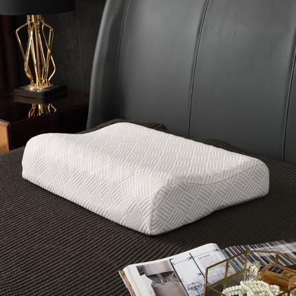 91家纺网 家纺一手货源 找家纺 枕之坊 2021全棉简格乳胶枕40×60×10/12 浅灰色